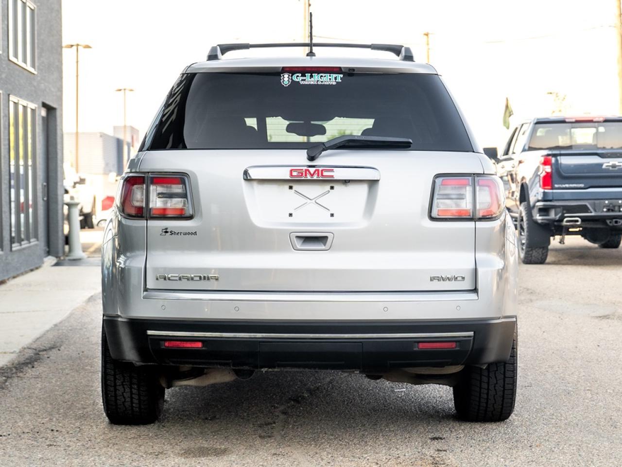 2015 GMC Acadia SLE Photo29