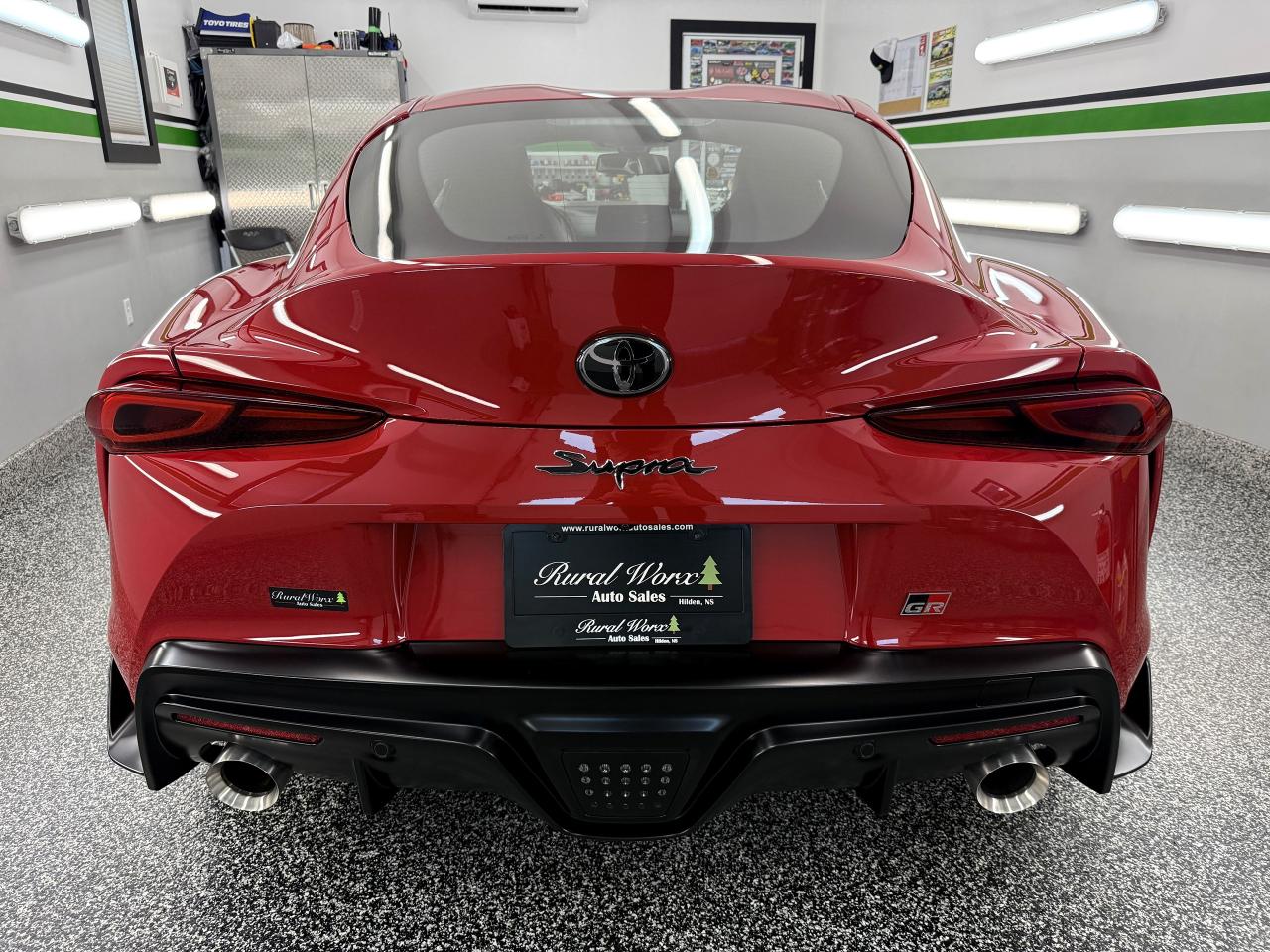 2023 Toyota GR Supra 3.0 - Photo #5