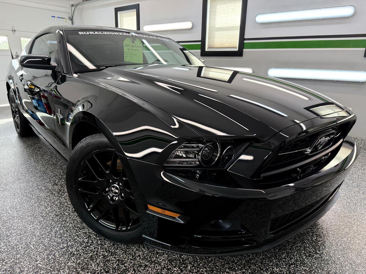 Used 2014 Ford Mustang V6 Premium for sale in Hilden, NS