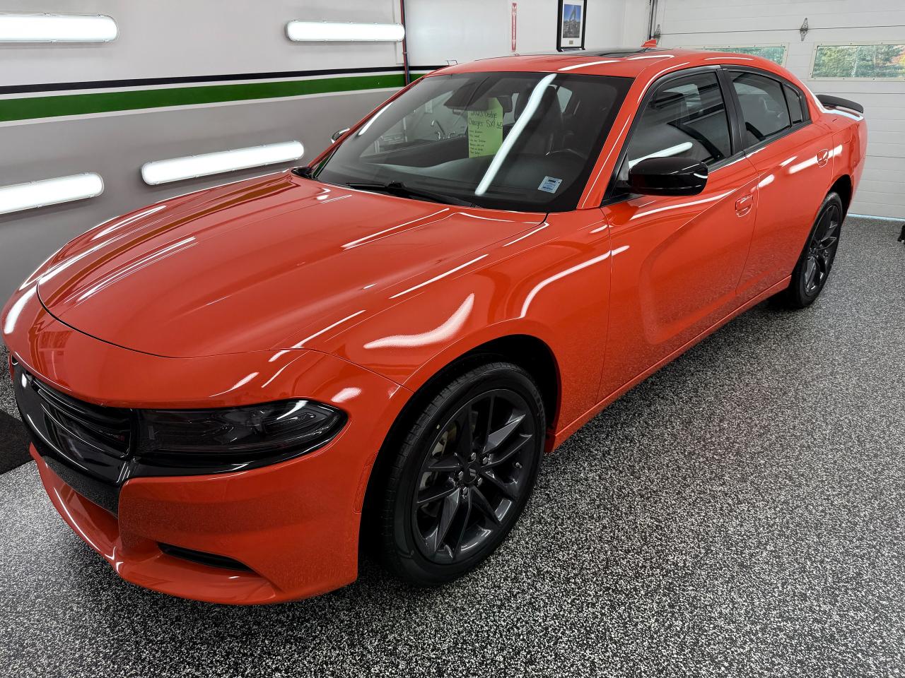 2023 Dodge Charger SXT - Photo #3