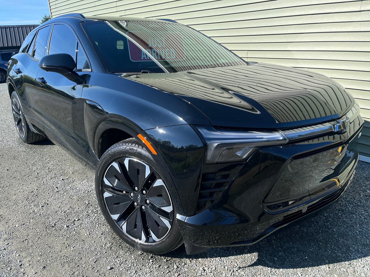 <p style=margin: 0px; font-stretch: normal; font-size: 13px; line-height: normal; font-family: Helvetica Neue;>NEW! <strong>Contact us today</strong>,<strong> </strong>if youre interested in this vehicle and want to beat the rush! Or stay tuned as more photos and details may be posted soon. Act now, vehicles often sell before more photos are posted online!</p><p style=margin: 0px; font-stretch: normal; font-size: 13px; line-height: normal; font-family: Helvetica Neue;> </p><p style=margin: 0px; font-stretch: normal; font-size: 13px; line-height: normal; font-family: Helvetica Neue;>Financing, trade-ins and delivery may be possible!</p><p style=margin: 0px; font-stretch: normal; font-size: 13px; line-height: normal; font-family: Helvetica Neue; min-height: 15px;> </p><p style=margin: 0px; font-stretch: normal; font-size: 13px; line-height: normal; font-family: Helvetica Neue; min-height: 15px;>Contact us today by:</p><p style=margin: 0px; font-stretch: normal; font-size: 13px; line-height: normal; font-family: Helvetica Neue;><strong>PHONE/TEXT:</strong> (902) 956-0179 <strong>|</strong></p><p style=margin: 0px; font-stretch: normal; font-size: 13px; line-height: normal; font-family: Helvetica Neue;><strong>EMAIL:</strong> ruralworxautosales@gmail.com <strong>|</strong></p><p style=margin: 0px; font-stretch: normal; font-size: 13px; line-height: normal; font-family: Helvetica Neue;><strong>MESSAGE US ON OUR WEBSITE:</strong> ruralworxautosales.com <strong>|</strong></p><p style=margin: 0px; font-stretch: normal; font-size: 13px; line-height: normal; font-family: Helvetica Neue;><strong>MESSAGE US ON FACEBOOK/INSTAGRAM:</strong> RuralWorx AutoSales <strong>|</strong></p><p style=margin: 0px; font-stretch: normal; font-size: 13px; line-height: normal; font-family: Helvetica Neue;><strong>MESSAGE US ON ANY LISTING ON AUTOTRADER, CARGURUS, CARPAGES OR KIJIJI: </strong>RuralWorx Auto Sales <strong>|</strong></p><p style=margin: 0px; font-stretch: normal; font-size: 13px; line-height: normal; font-family: Helvetica Neue;><strong>VISIT US:</strong> Drop by our Hilden car dealership, conveniently located between Truro and Halifax! <strong>|</strong></p><p style=margin: 0px; font-stretch: normal; font-size: 13px; line-height: normal; font-family: Helvetica Neue;> </p><p style=margin: 0px; font-stretch: normal; font-size: 13px; line-height: normal; font-family: Helvetica Neue;>Disclaimer: Prices are not guaranteed and may be changed without notice</p>