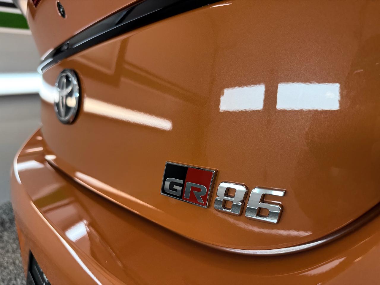 2023 Toyota GR86 10th Anniversary Special Edition - Photo #7