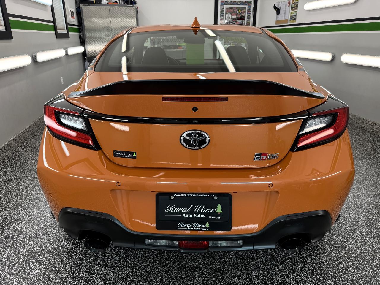 2023 Toyota GR86 10th Anniversary Special Edition - Photo #5