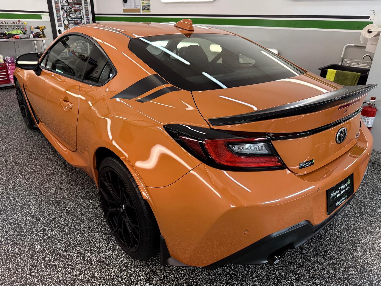 2023 Toyota GR86 10th Anniversary Special Edition - Photo #4