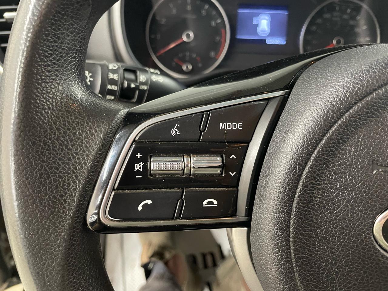 2020 Kia Sportage LX Photo15