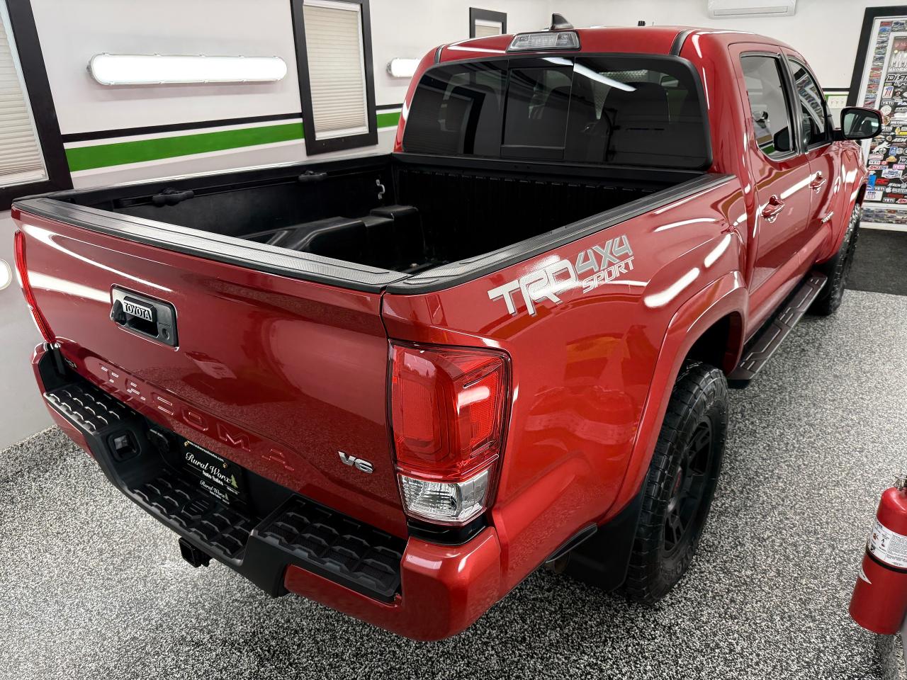 2017 Toyota Tacoma TRD Sport - Photo #6