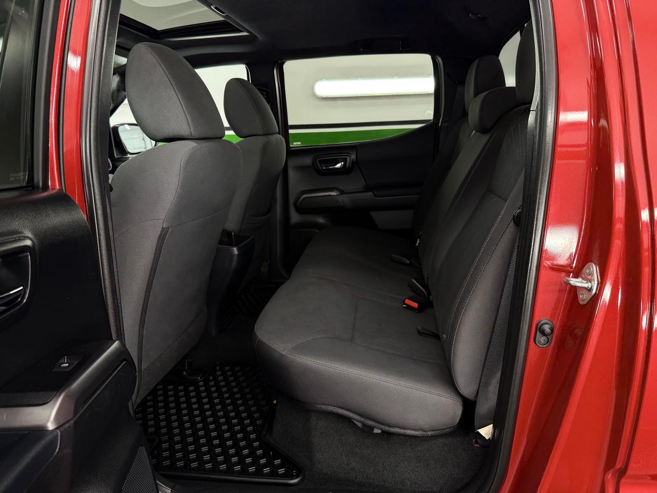 2017 Toyota Tacoma TRD Sport - Photo #10