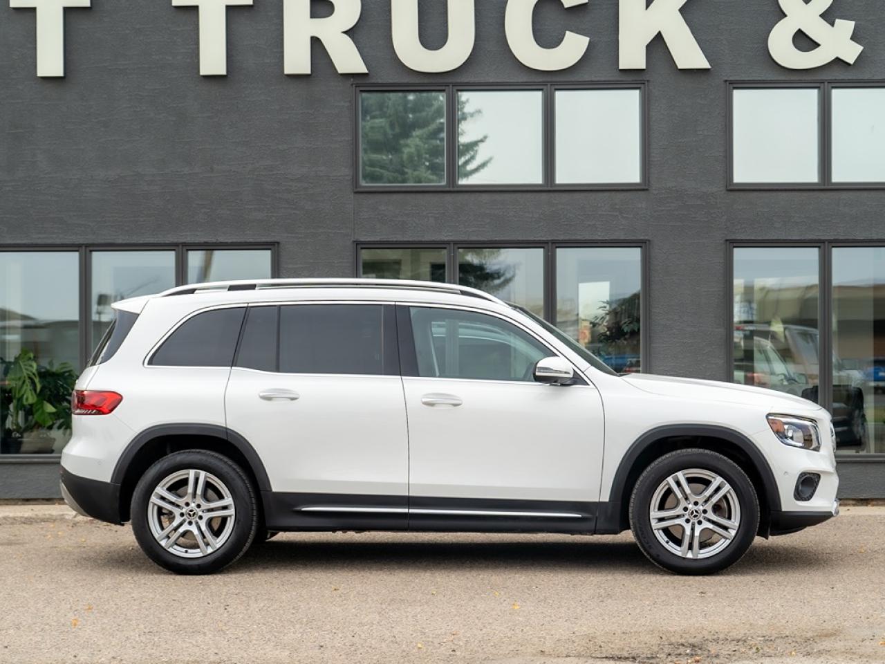 2023 Mercedes-Benz GLB GLB 250 4MATIC SUV Photo4