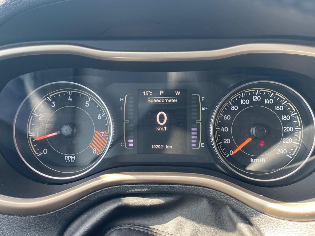 2015 Jeep Cherokee 4WD 4dr North Clean CarFax Financing Trades OK! Photo2