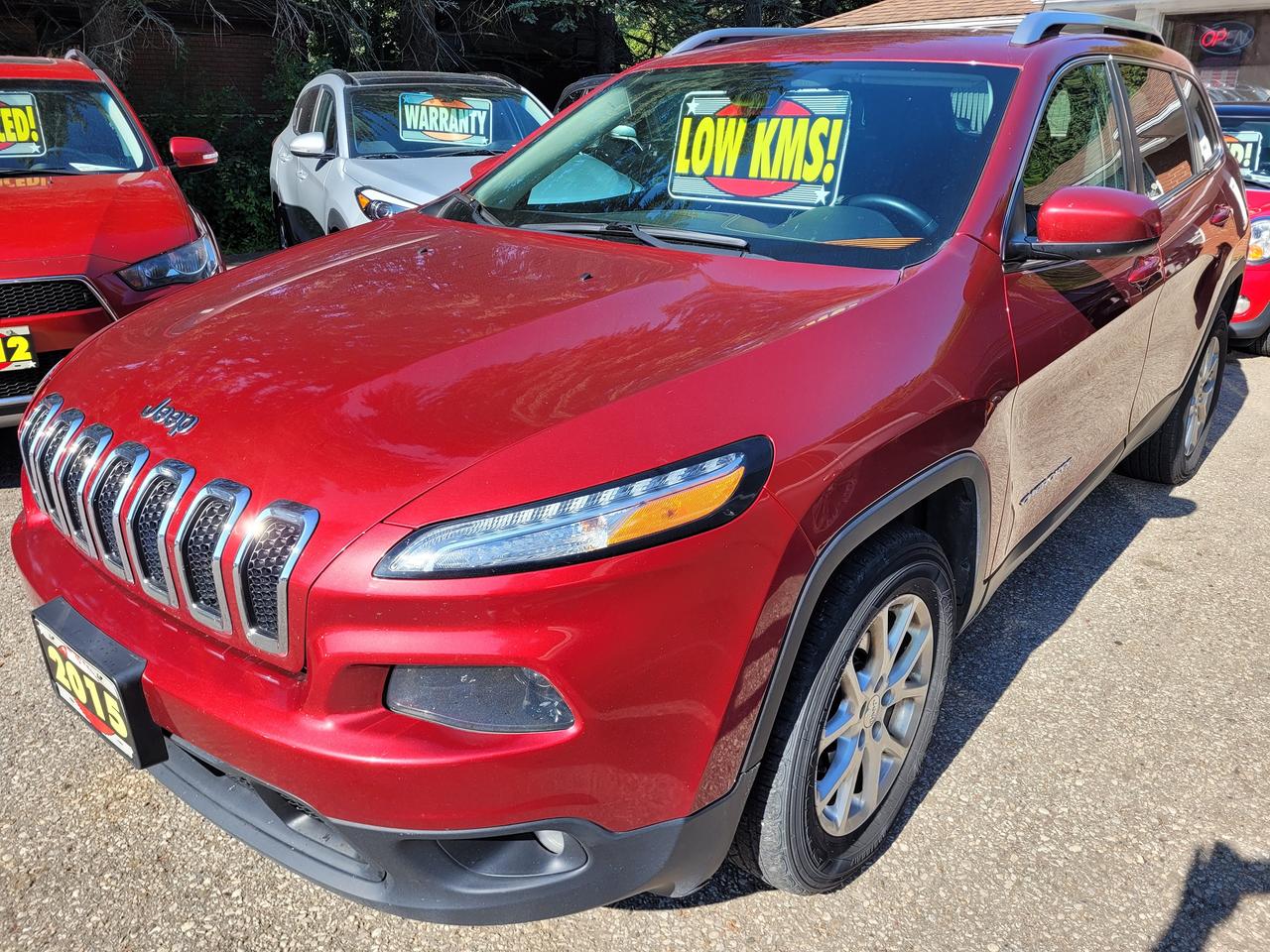 2015 Jeep Cherokee 4WD 4dr North Clean CarFax Financing Trades OK! - Photo #1