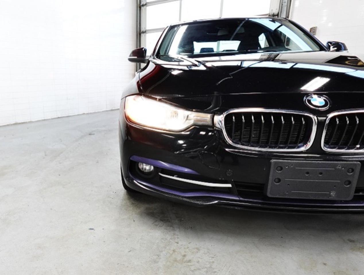 2016 BMW 3 Series 320i xDrive WELL MAINTAIN,AWD,MANGER SPACIAL - Photo #36