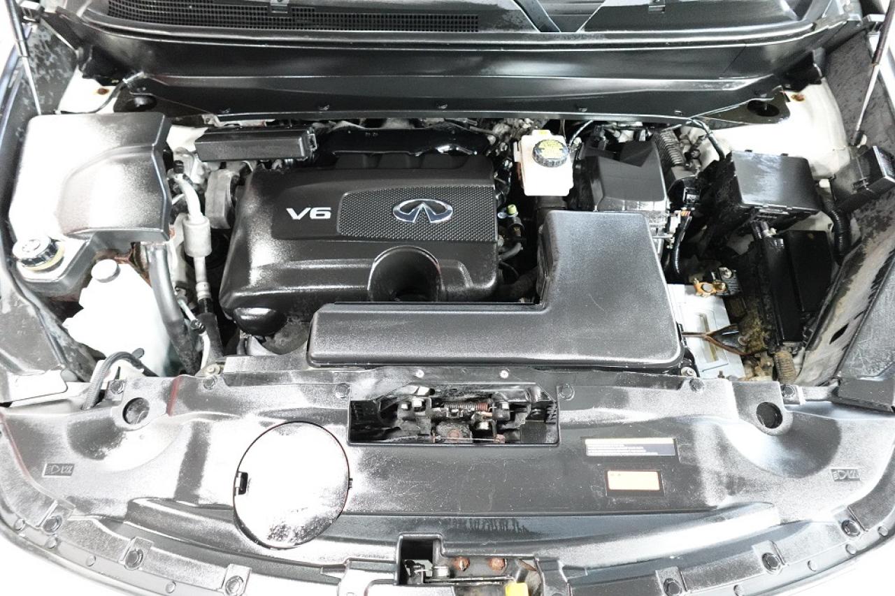 2018 Infiniti QX60 ONE OWNER,NO ACCIDENT,ALL SERVICE RECORDS - Photo #36