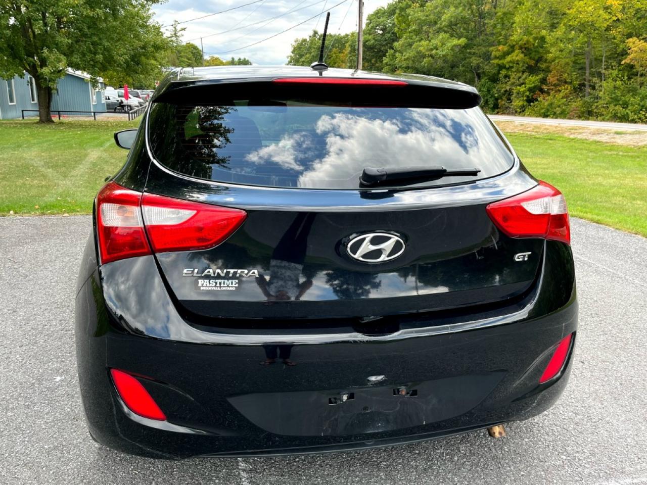 2014 Hyundai Elantra GT SE w/Tech Pkg - Photo #5