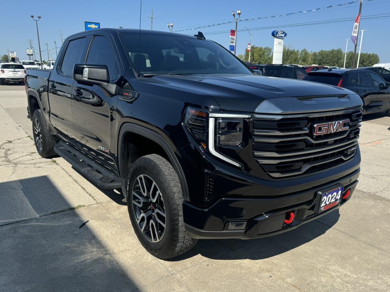 2024 GMC Sierra 1500 AT4 Photo