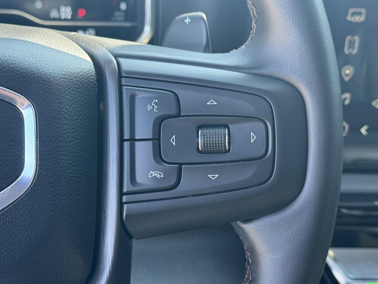 2024 GMC Sierra 1500 AT4 Photo