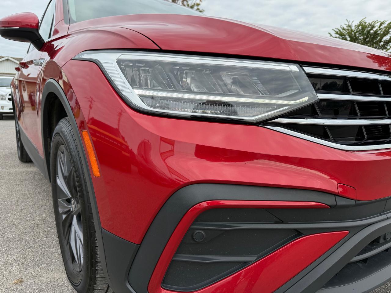 2022 Volkswagen Tiguan Comfortline Leather! Pano Roof! AutoStart! Photo