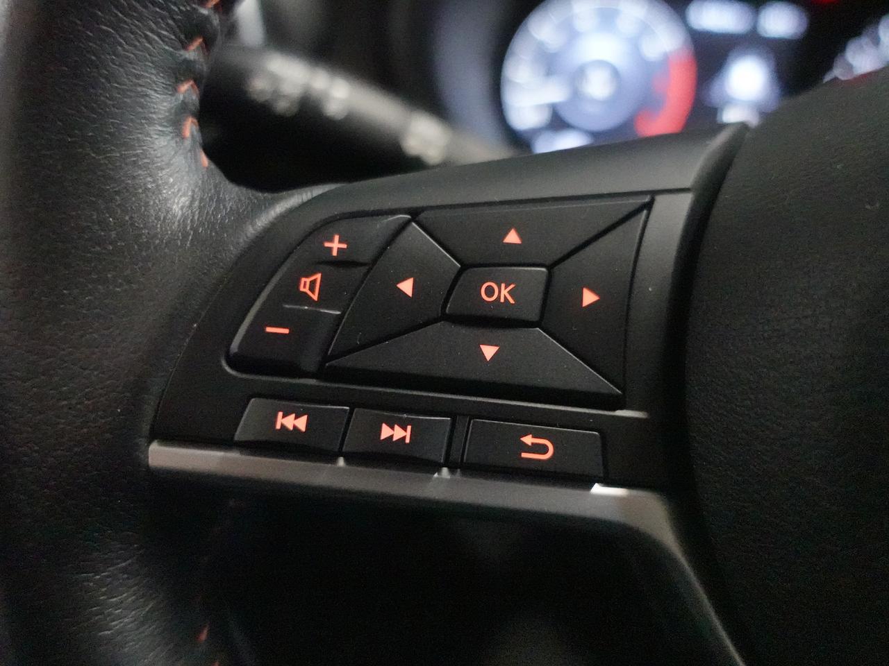 2021 Nissan Kicks SR | Leather | 360 Camera | Heated Seats | CarPlay Photo