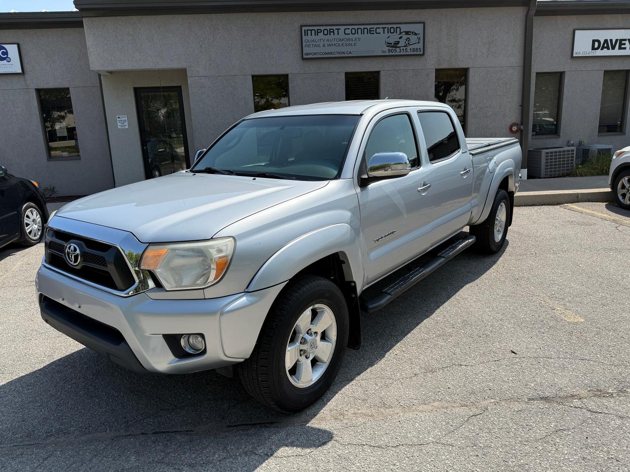 Used 2013 Toyota Tacoma 4WD V6 DOUBLE CAB LONG BED,LEATHER..CERTIFIED ! for sale in Burlington, ON