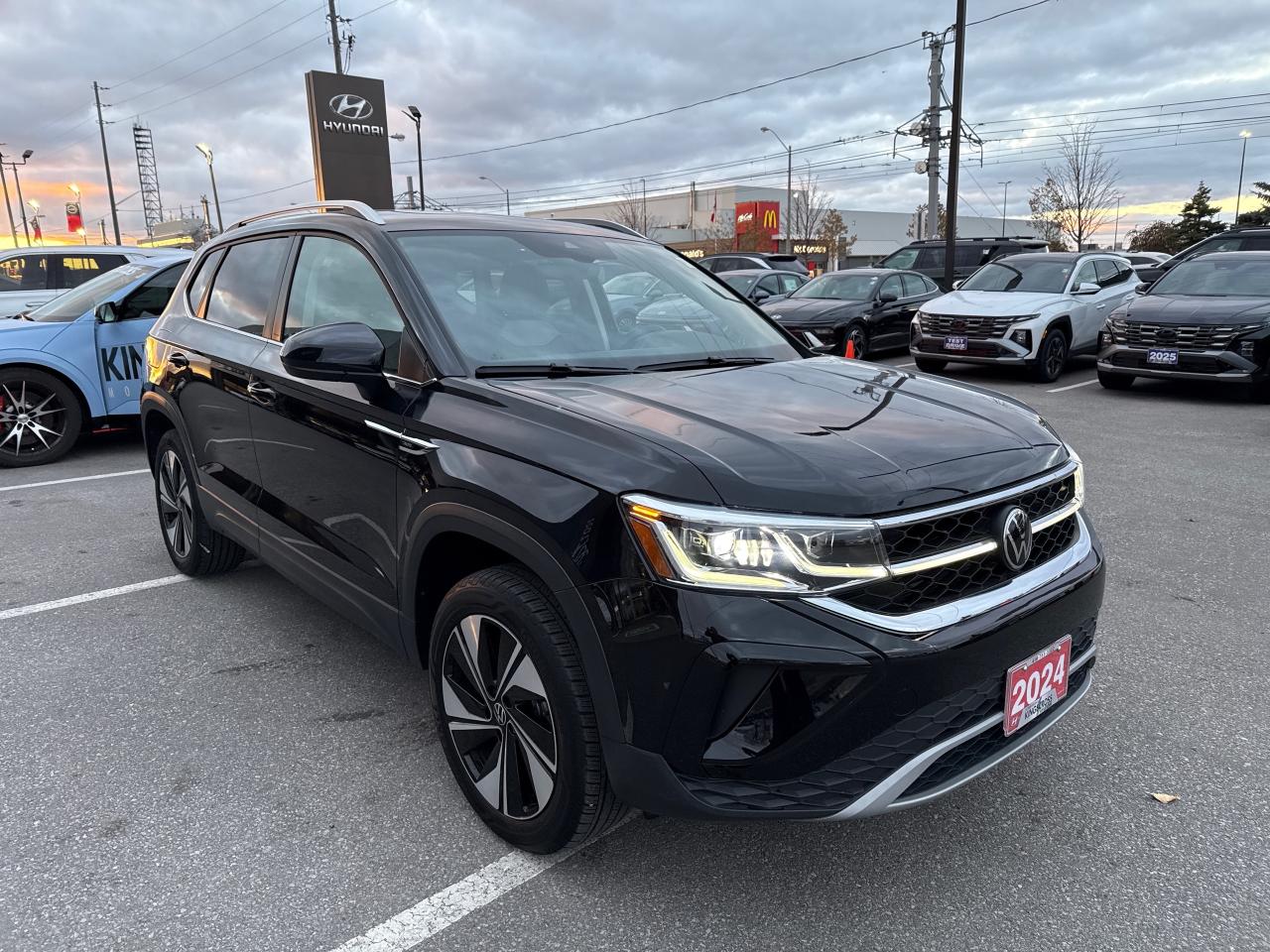 2024 Volkswagen Taos Highline Photo