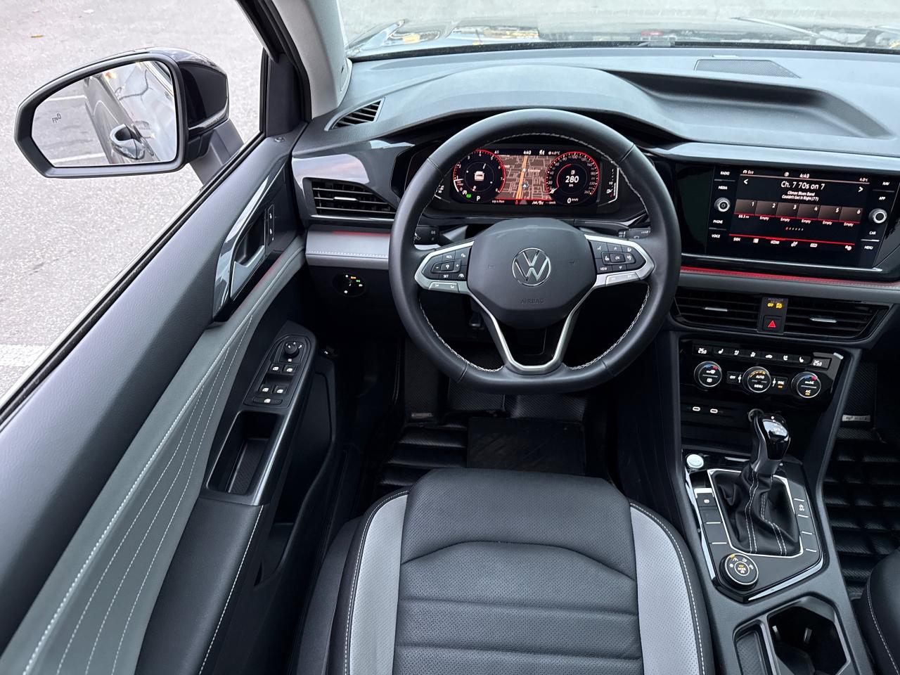 2024 Volkswagen Taos Highline Photo