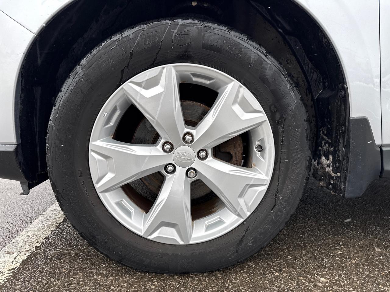 2014 Subaru Forester 2.5i Limited Package Photo