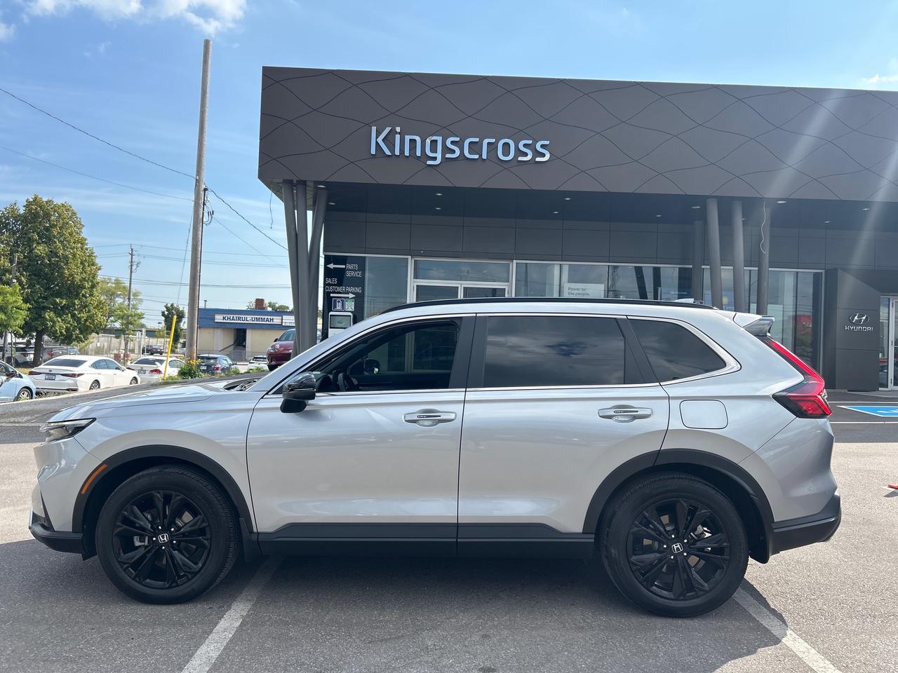 2025 Honda CR-V Hybrid Touring Photo