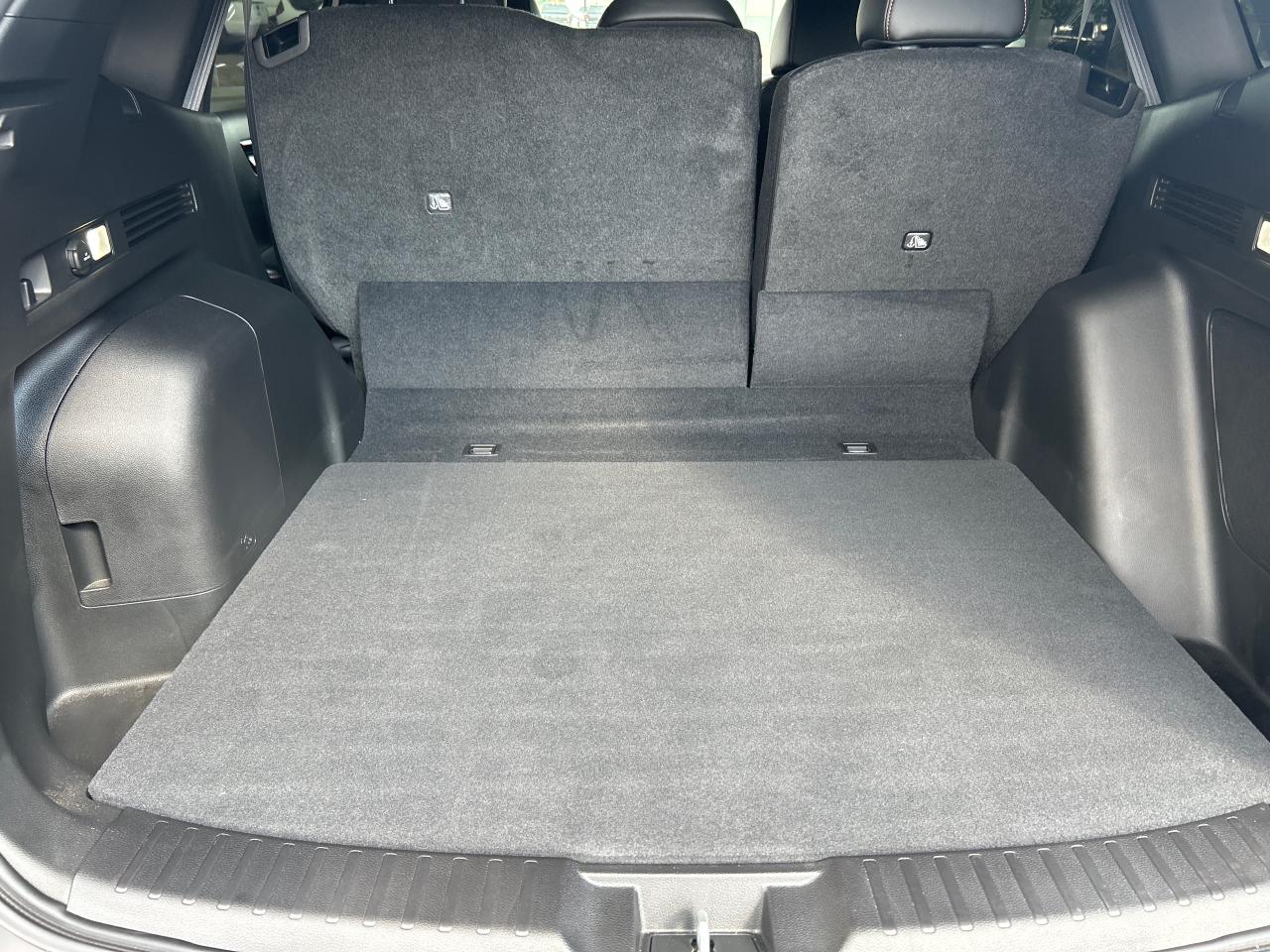 2025 Honda CR-V Hybrid Touring Photo