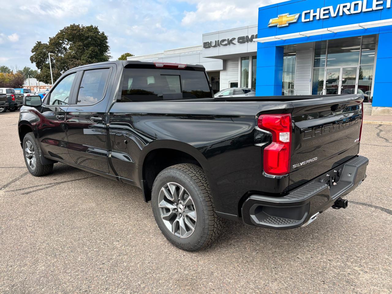 2026 Chevrolet Silverado 1500 2026 Chevrolet Silverado RST Crew Cab 4WD Photo