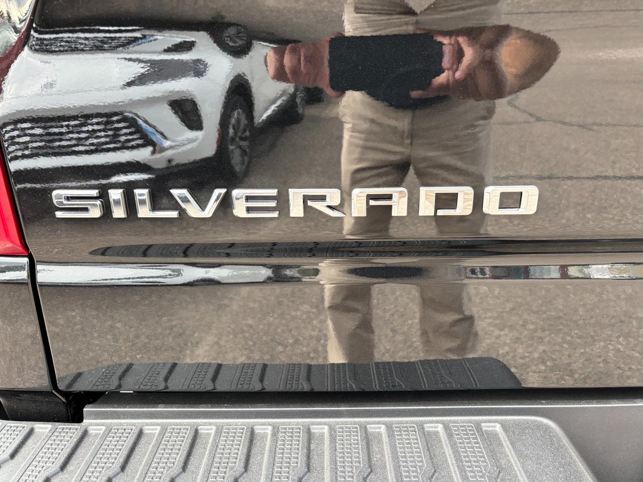 2026 Chevrolet Silverado 1500 2026 Chevrolet Silverado RST Crew Cab 4WD Photo