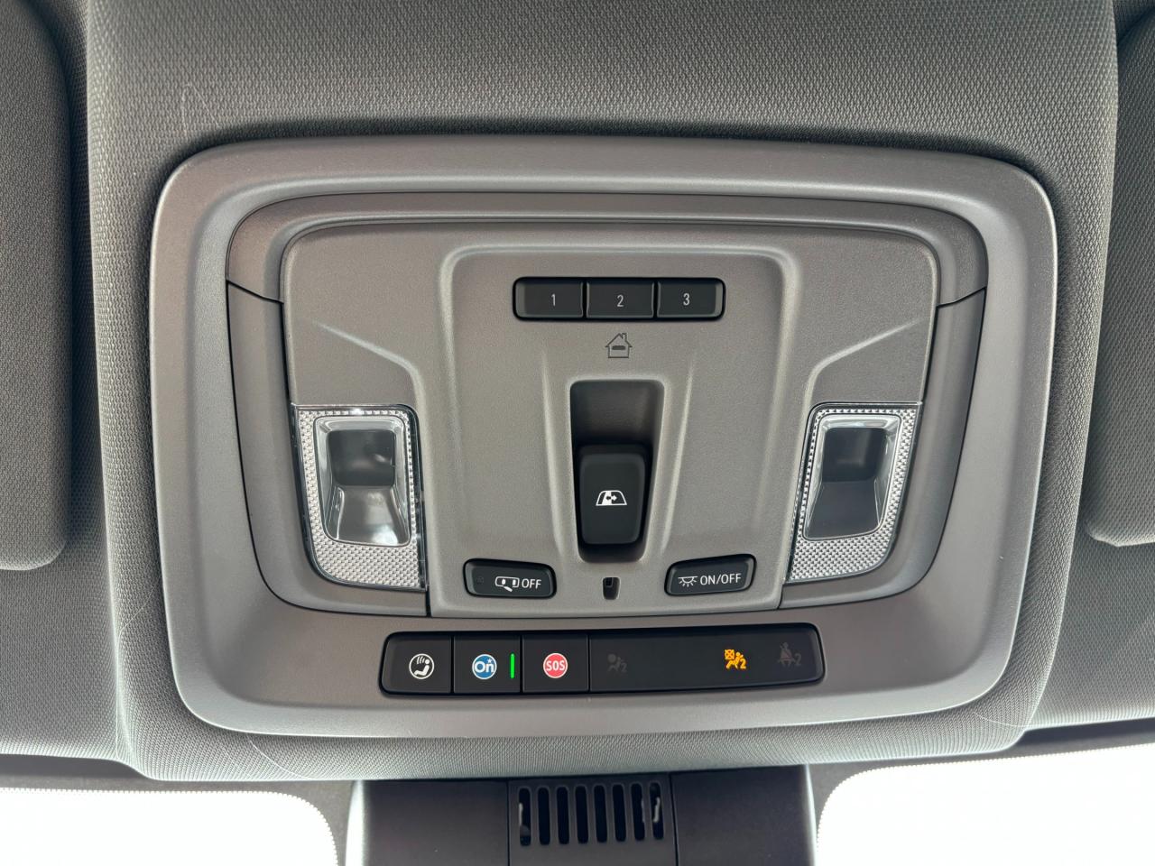 2026 Chevrolet Silverado 1500 2026 Chevrolet Silverado RST Crew Cab 4WD Photo