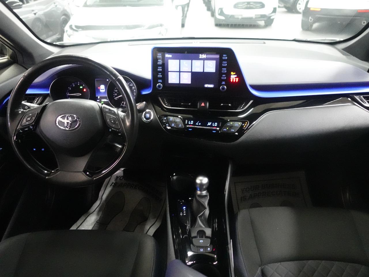 2020 Toyota C-HR XLE PREMIUM | LaneDep | Heated Seats | CarPlay