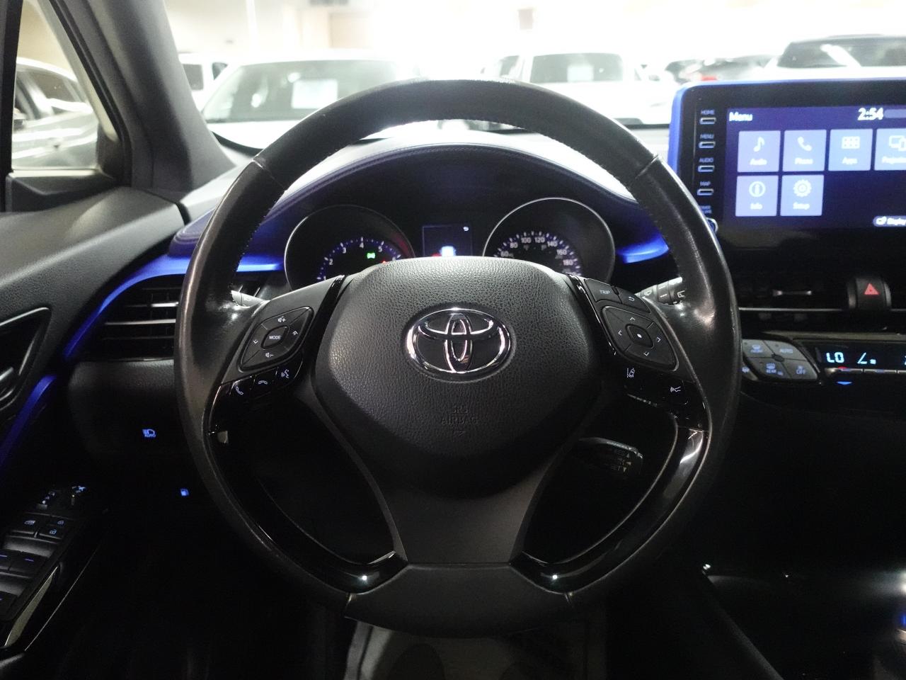 2020 Toyota C-HR XLE PREMIUM | LaneDep | Heated Seats | CarPlay