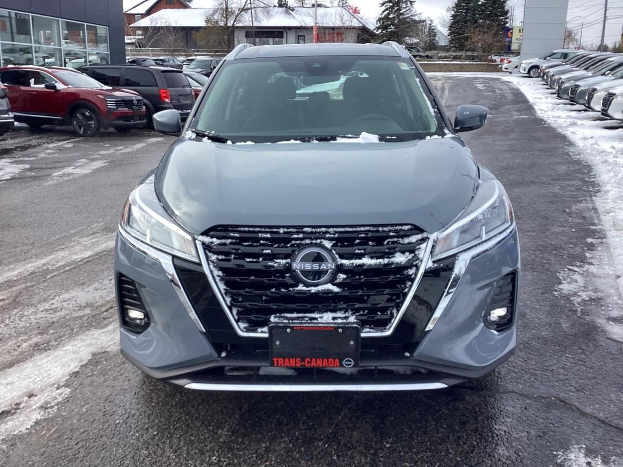 2025 Nissan Kicks Play SV Photo