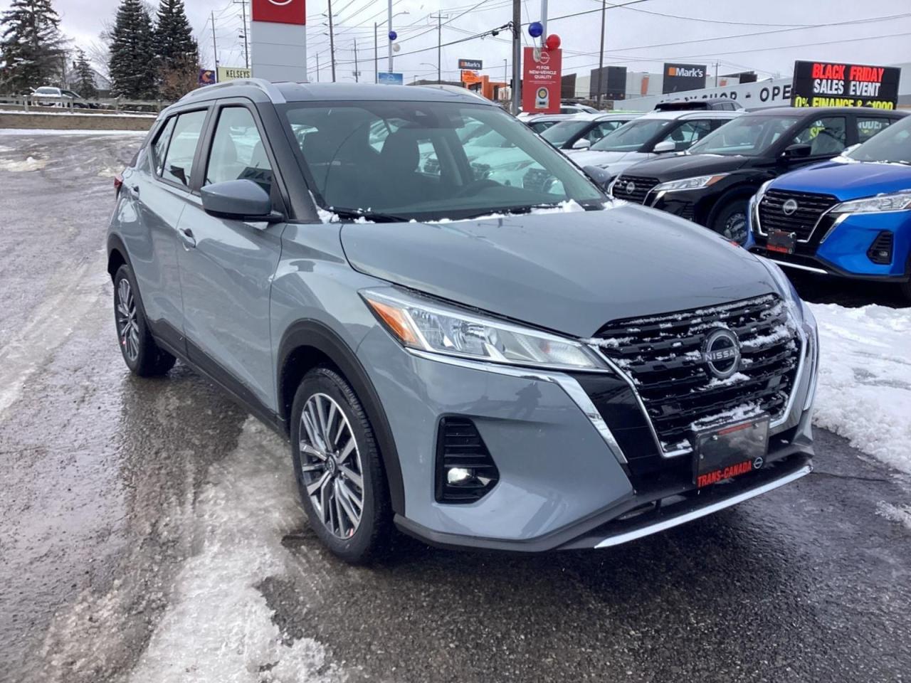 2025 Nissan Kicks Play SV Photo