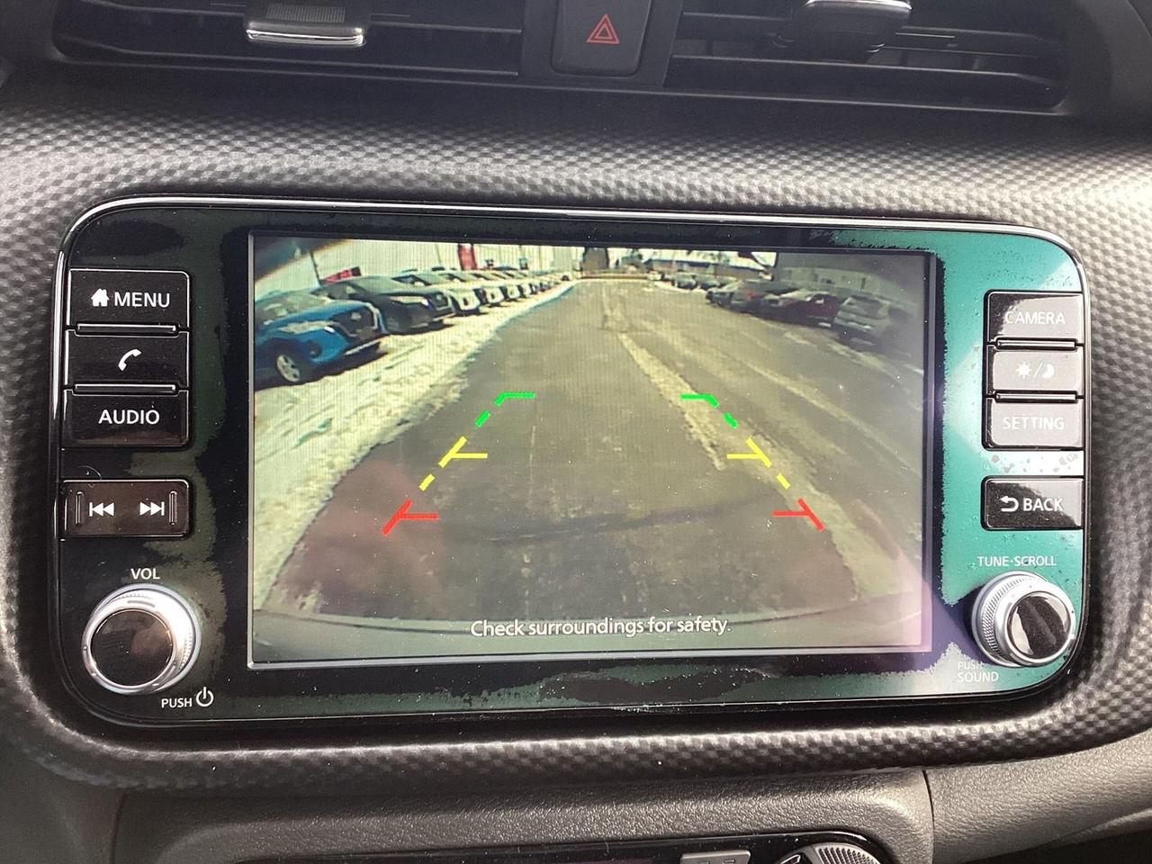 2025 Nissan Kicks Play SV Photo