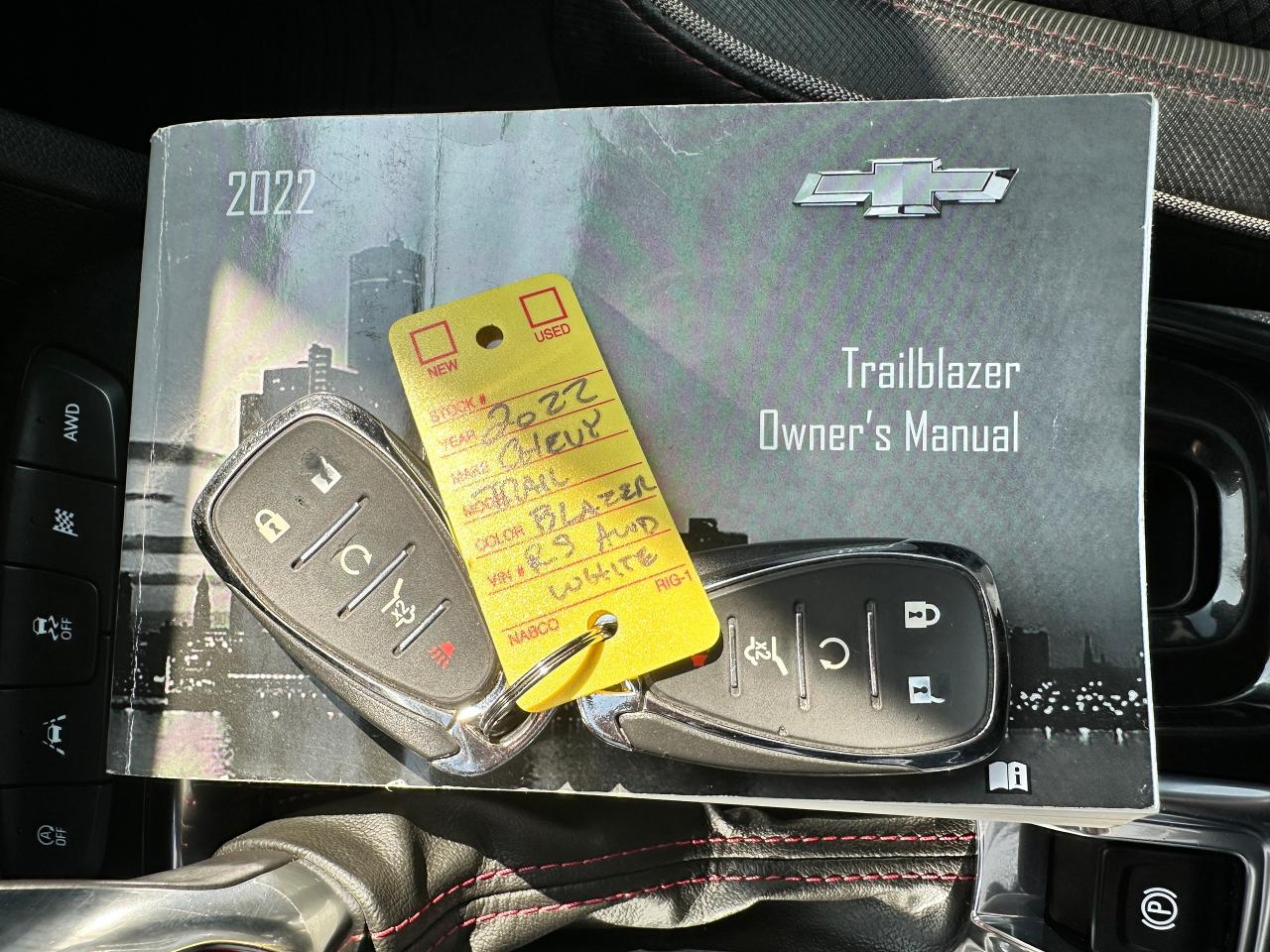 2022 Chevrolet TrailBlazer RS AWD HTD Cloth Sunroof XM CarPlay RemStart Alloy Photo