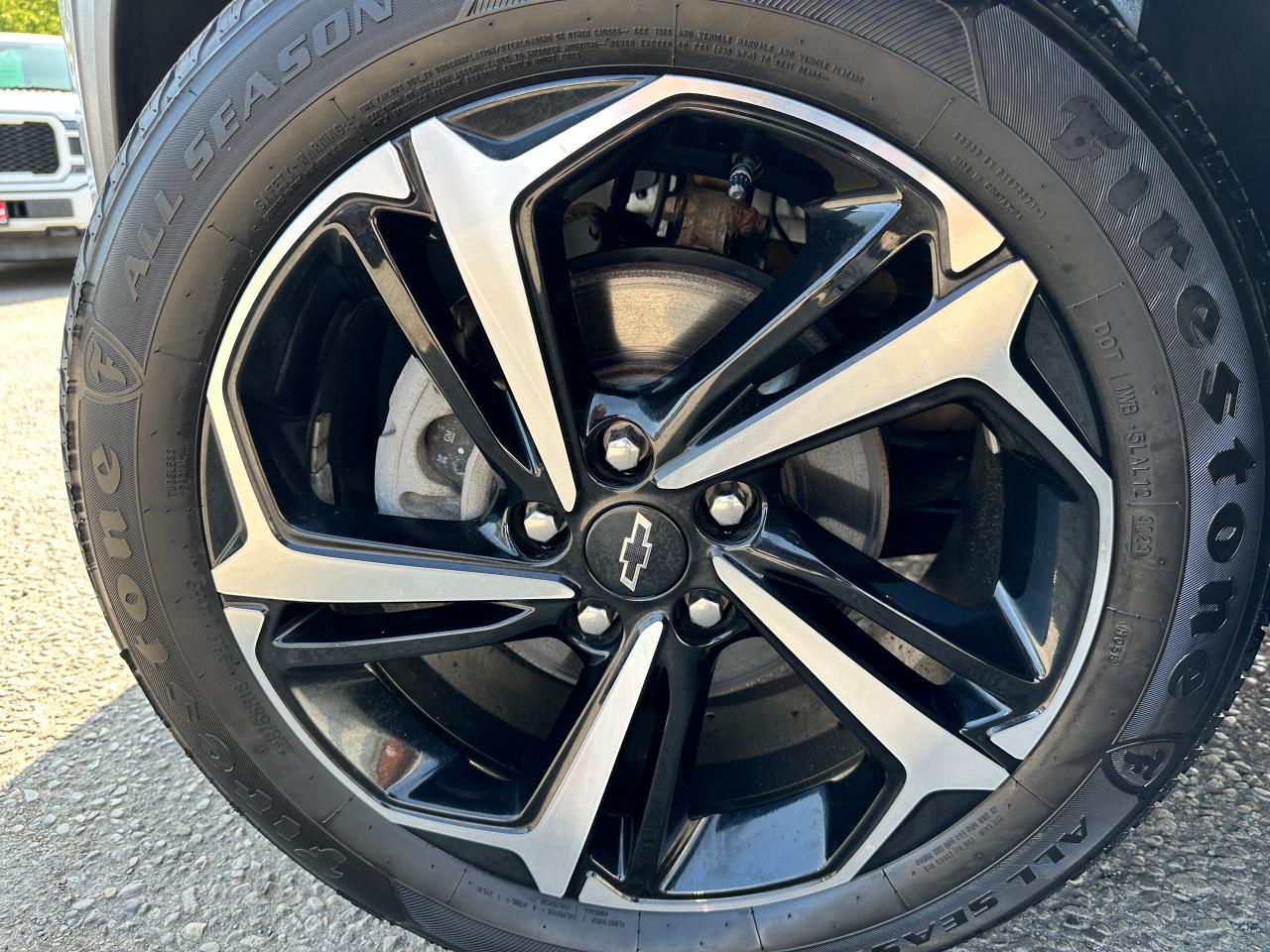 2022 Chevrolet TrailBlazer RS AWD HTD Cloth Sunroof XM CarPlay RemStart Alloy Photo