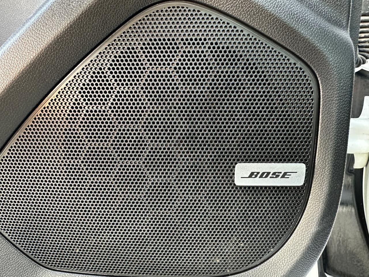 2022 Chevrolet TrailBlazer RS AWD HTD Cloth Sunroof XM CarPlay RemStart Alloy Photo