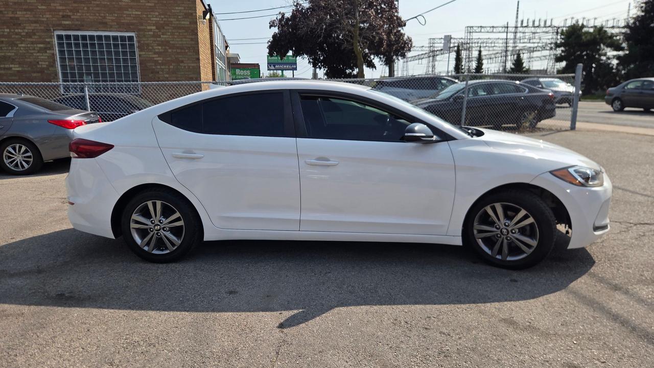 2018 Hyundai Elantra GL - Photo #5