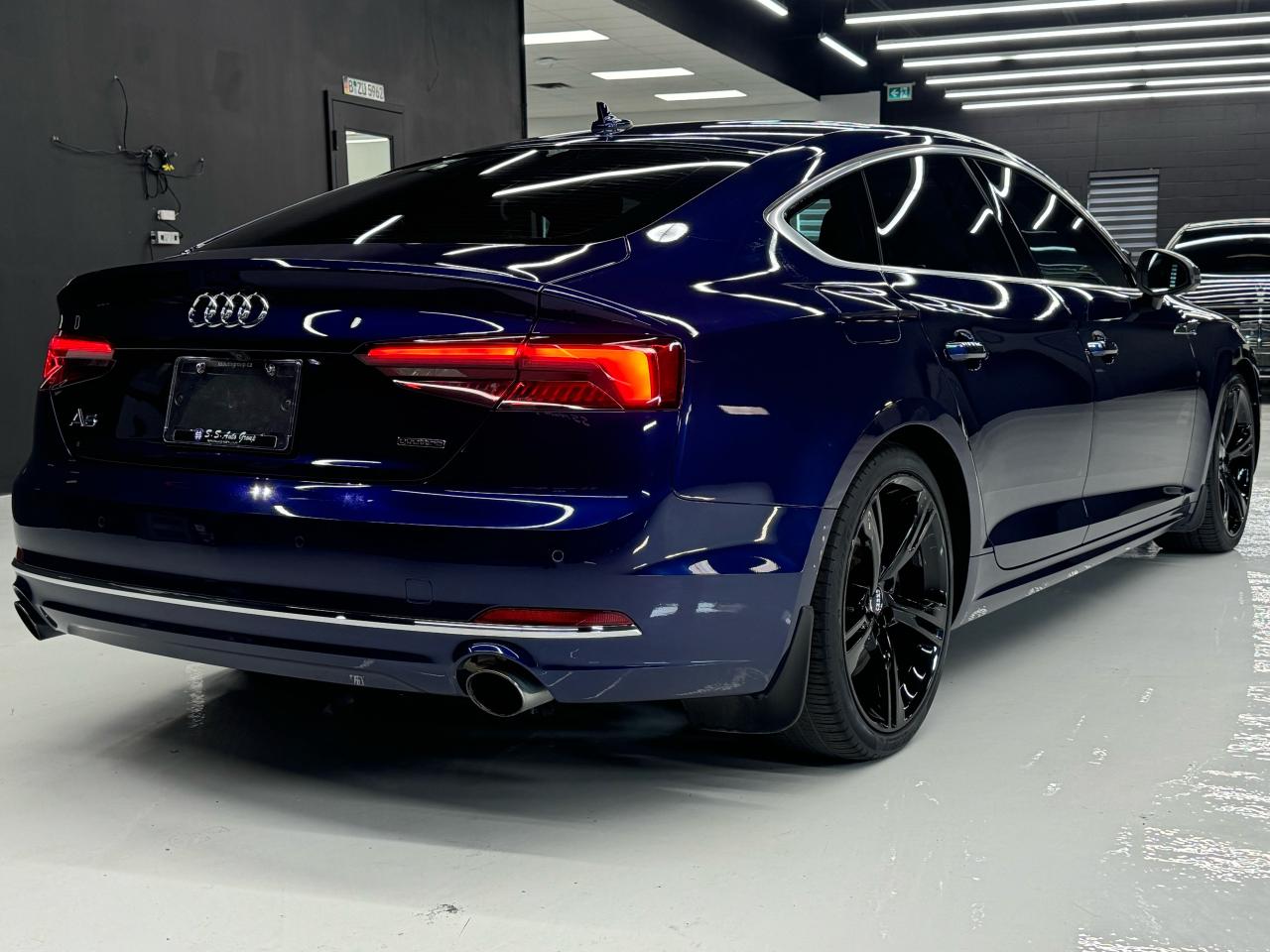 2019 Audi A5 TECHNIK|360CAM|HUD|BSM|ACC|LKA|FCW|CARPLAY| - Photo #4