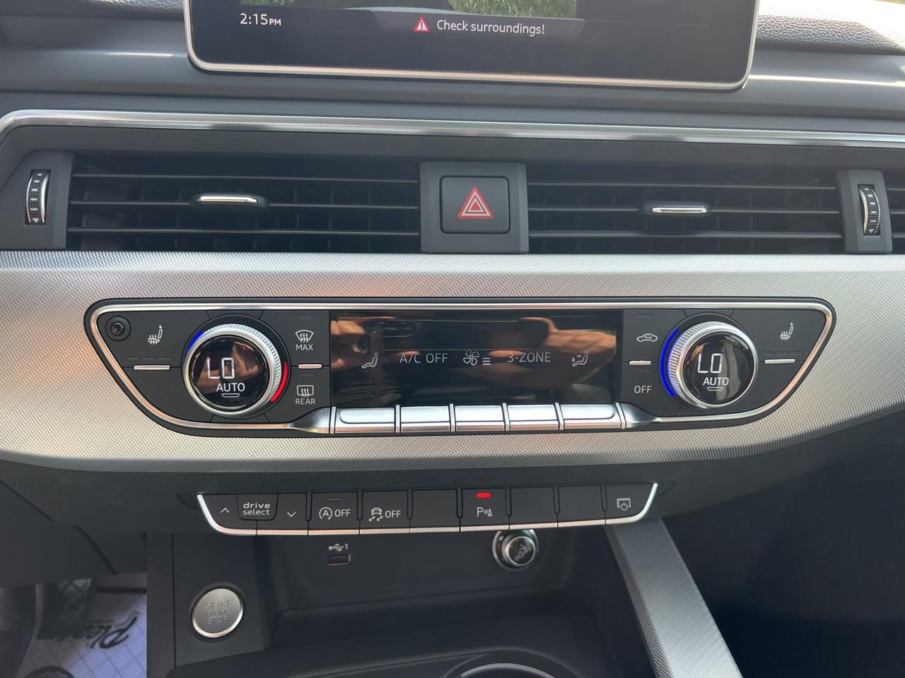 2018 Audi A4 2.0T Progressiv quattro Sedan *Navigation / sunroof Photo