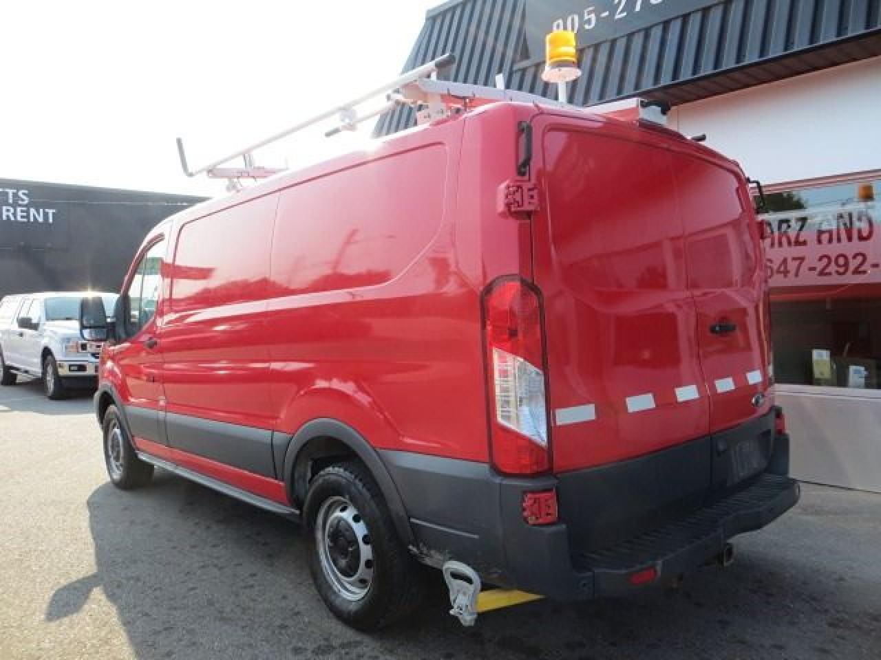 2018 Ford Transit CERTIFIED,T-250,3.7L,SHELVING,LADDER RACK,INVERTER - Photo #5