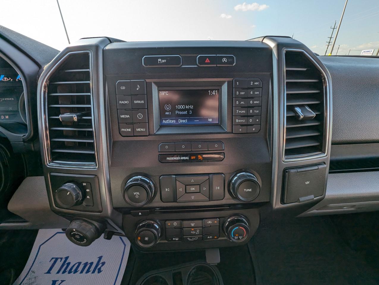 2017 Ford F-150 XLT | Tonneau Cover | Back Up Camera - Photo #9