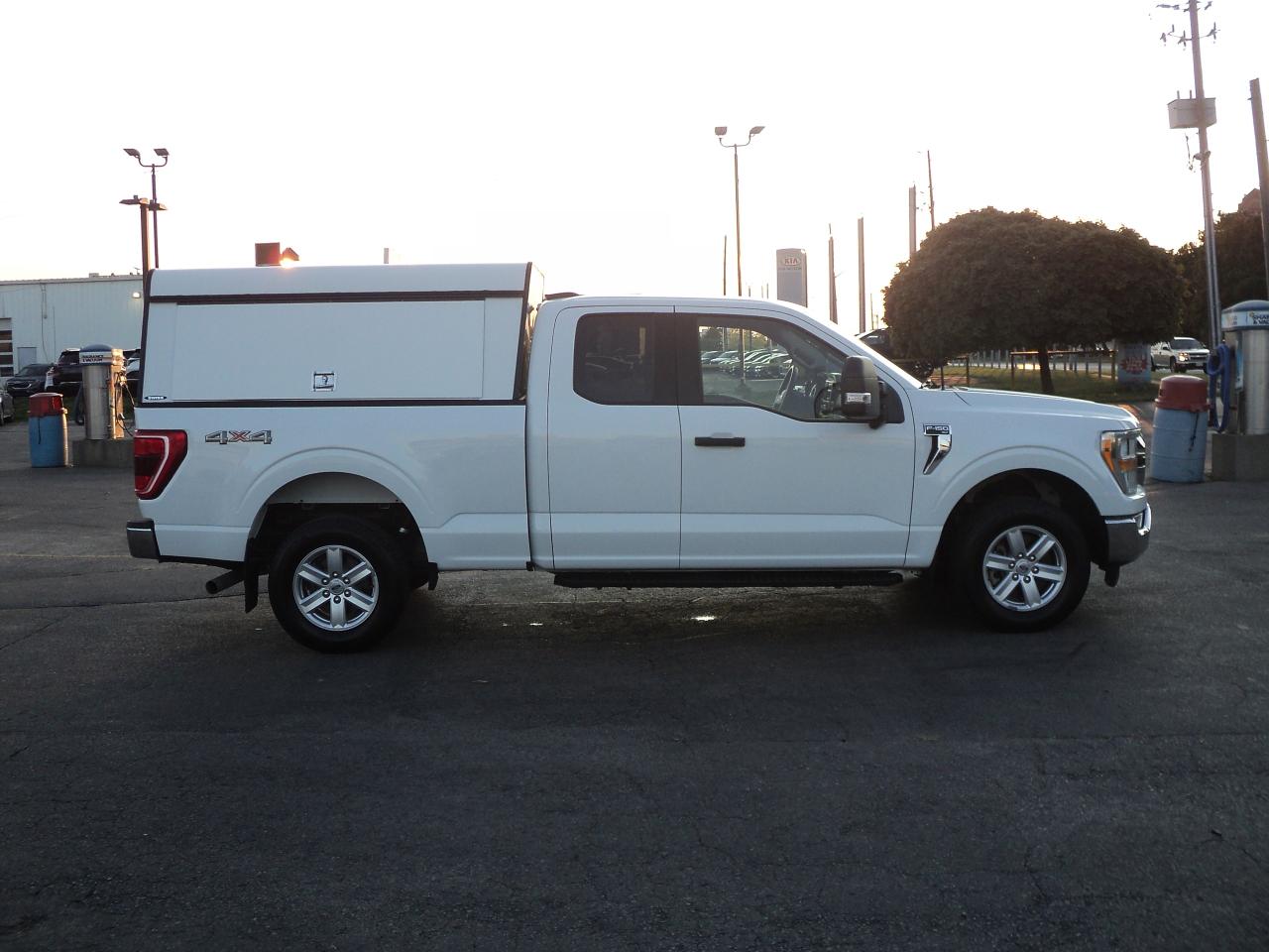 2021 Ford F-150 XLT  SUPERCAB 4WD 5.0L8cyl Nav  6.5' BOX BackUpCam - Photo #5