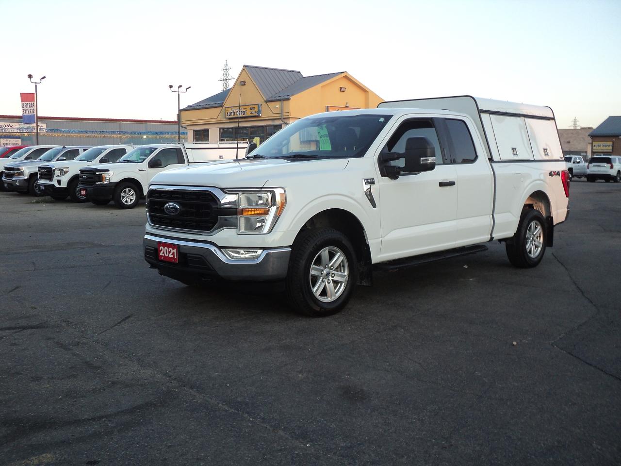2021 Ford F-150 XLT  SUPERCAB 4WD 5.0L8cyl Nav  6.5' BOX BackUpCam