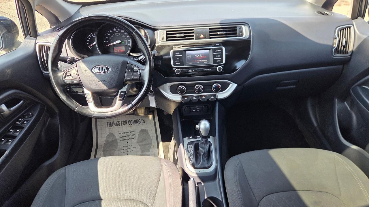 2016 Kia Rio EX+ w/Sunroof/Backup Cam/Winter tires/rims - Photo #11