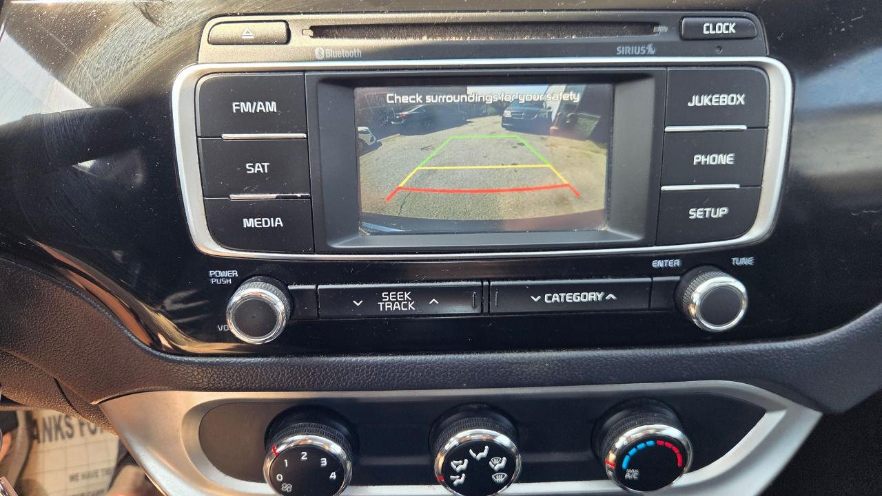 2016 Kia Rio EX+ w/Sunroof/Backup Cam/Winter tires/rims - Photo #14