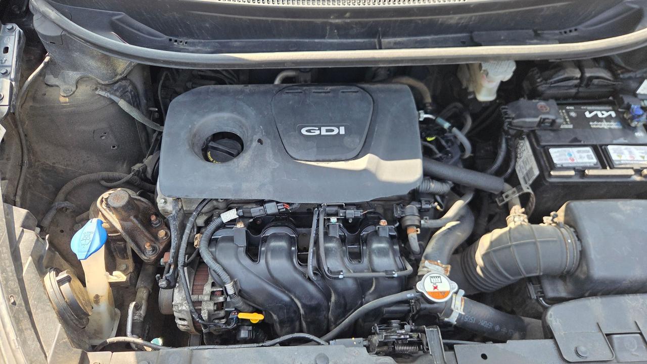 2016 Kia Rio EX+ w/Sunroof/Backup Cam/Winter tires/rims - Photo #22