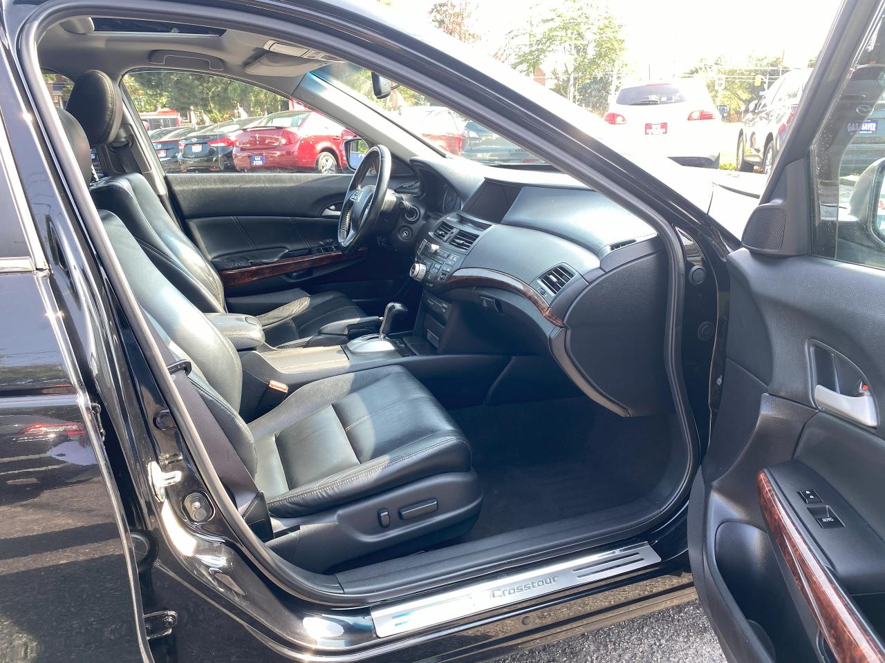 2011 Honda Accord Crosstour EX-L/AWD/Navi/Leather/Sunroof/Automatic - Photo #9