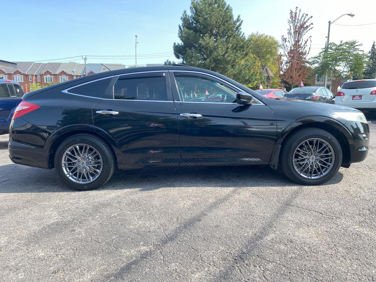 2011 Honda Accord Crosstour EX-L/AWD/Navi/Leather/Sunroof/Automatic - Photo #5